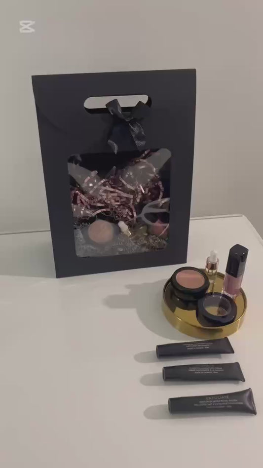 L'ensemble mademoiselle ADELLE